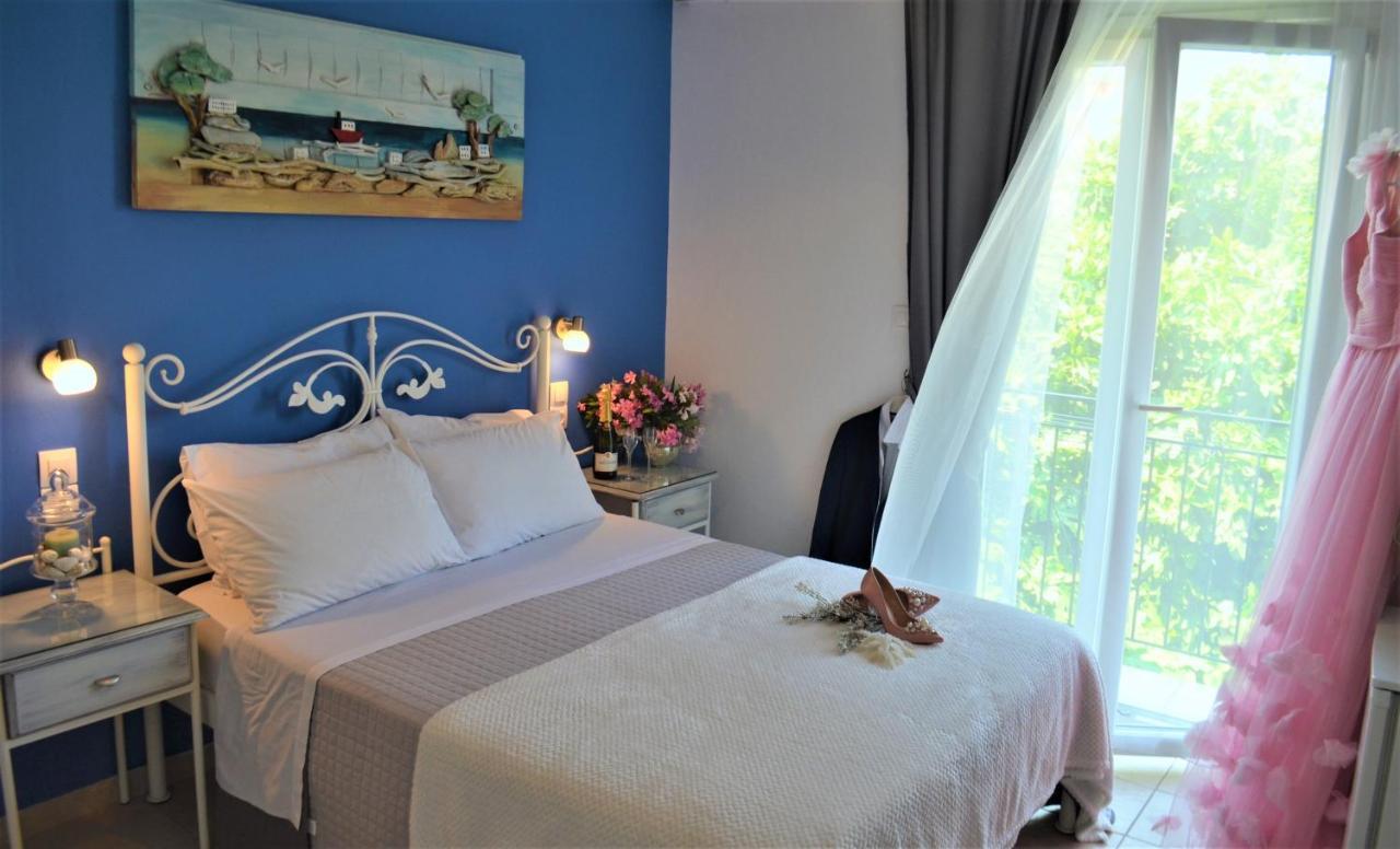 העיירה סקיאתוס Hotel Kastro מראה חיצוני תמונה